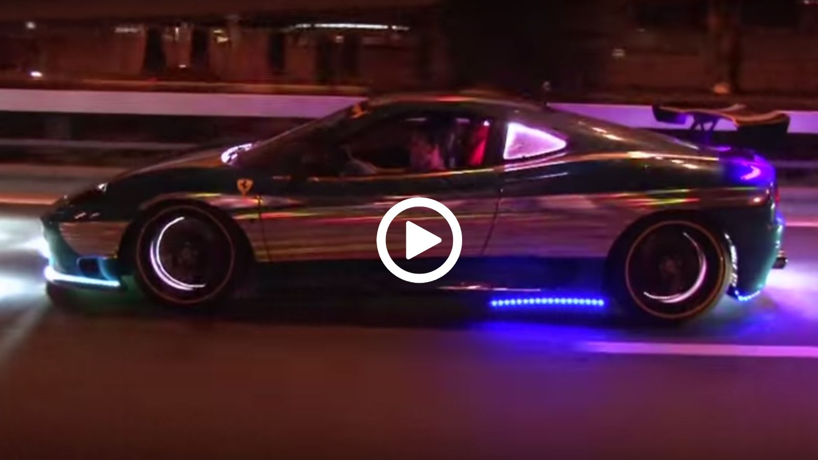 Η πιο κιτς Ferrari!