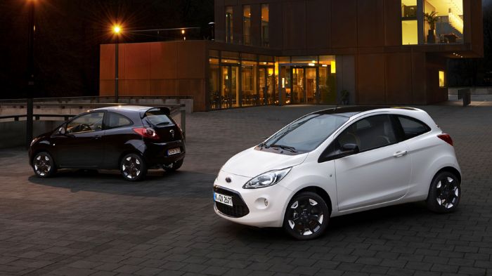 Οι εκδόσεις Ford Ka Black & White Editions στηρίζονται στην εξοπλιστική έκδοση Titanium και συνδυάζουν τις αποχρώσεις αμαξώματος Midnight Black και Cr