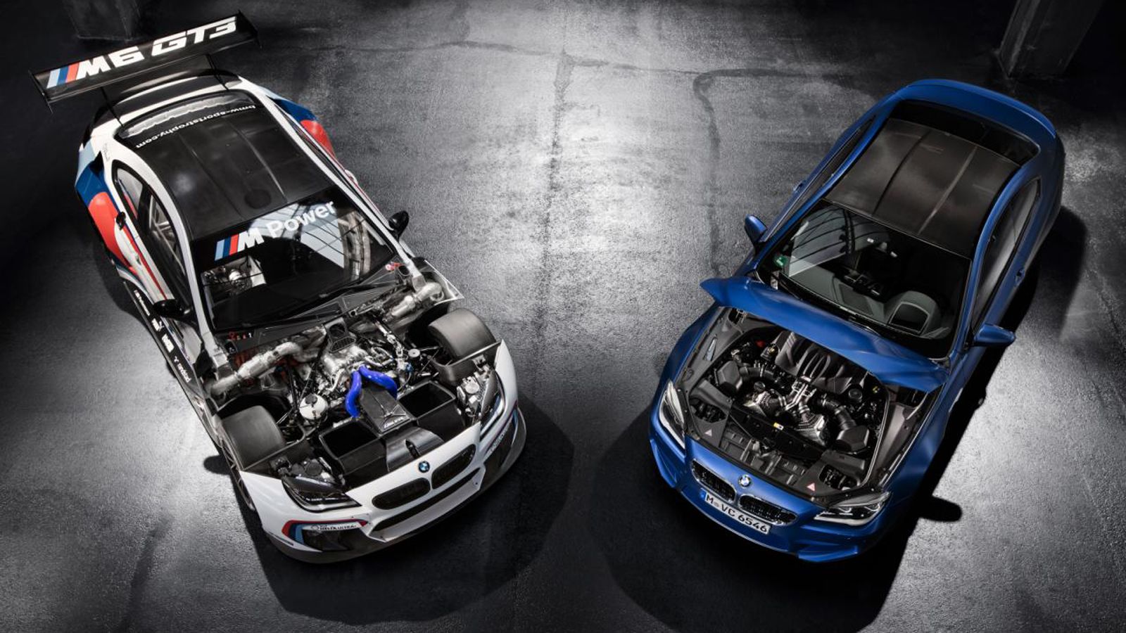 Κάτω από το μυώδες καπό έχει τοποθετηθεί ο TwinPower Turbo κινητήρας παραγωγής που υπάρχει και στην M6. Η ιπποδύναμη μπορεί να αγγίξει και τους 585 ίπ