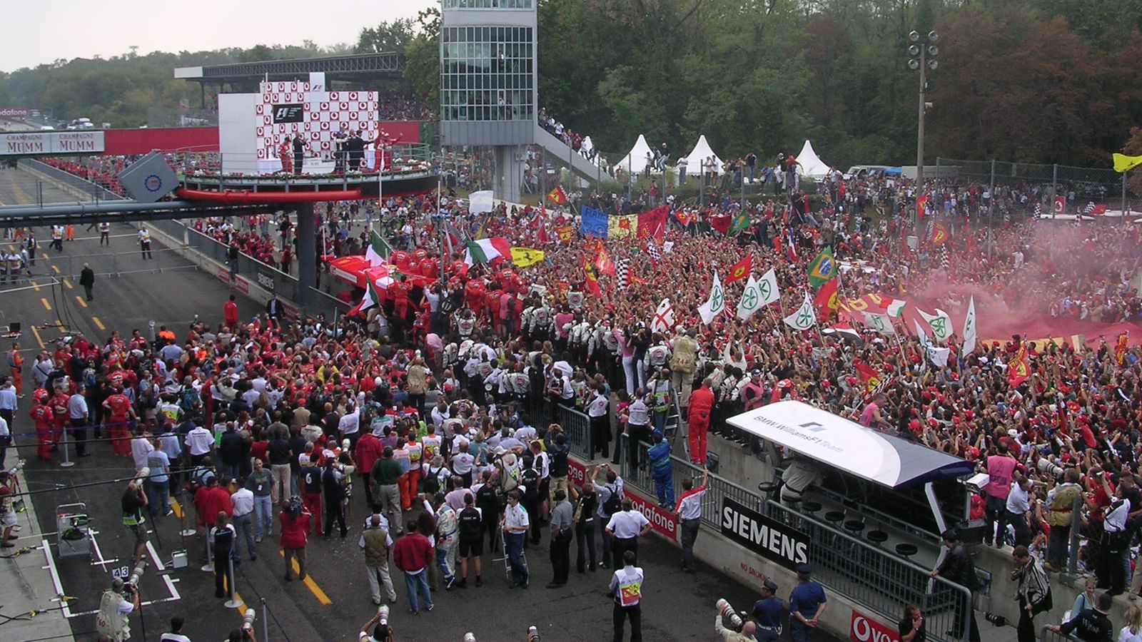 Το συμβόλαιο της ιταλικής πίστας έχει ισχύ μέχρι το 2016 και η αγωνία κορυφώνεται για το 2017