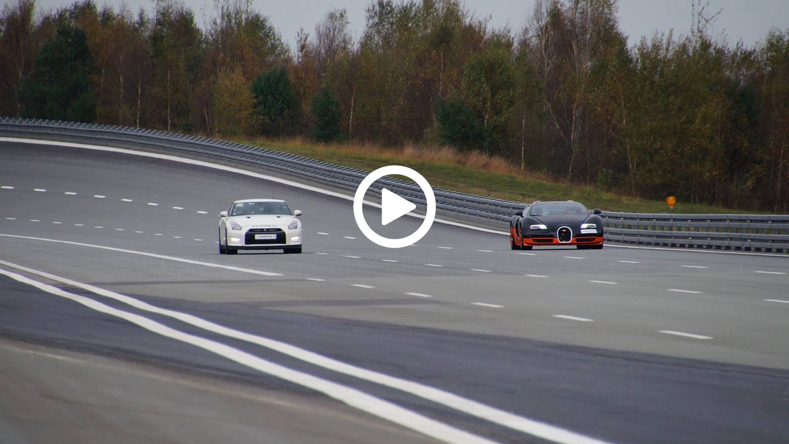 GT-R VS Veyron