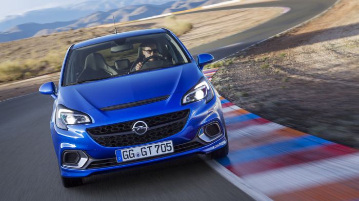 Το νέο Corsa OPC κάνει το 0-100 χλμ./ώρα σε 6,8 δλ., έχει τελική ταχύτητα 230 χλμ./ώρα, ενώ ανακοινώνεται κατανάλωση 7,5 λτ./100 χλμ. και εκπομπές CO2