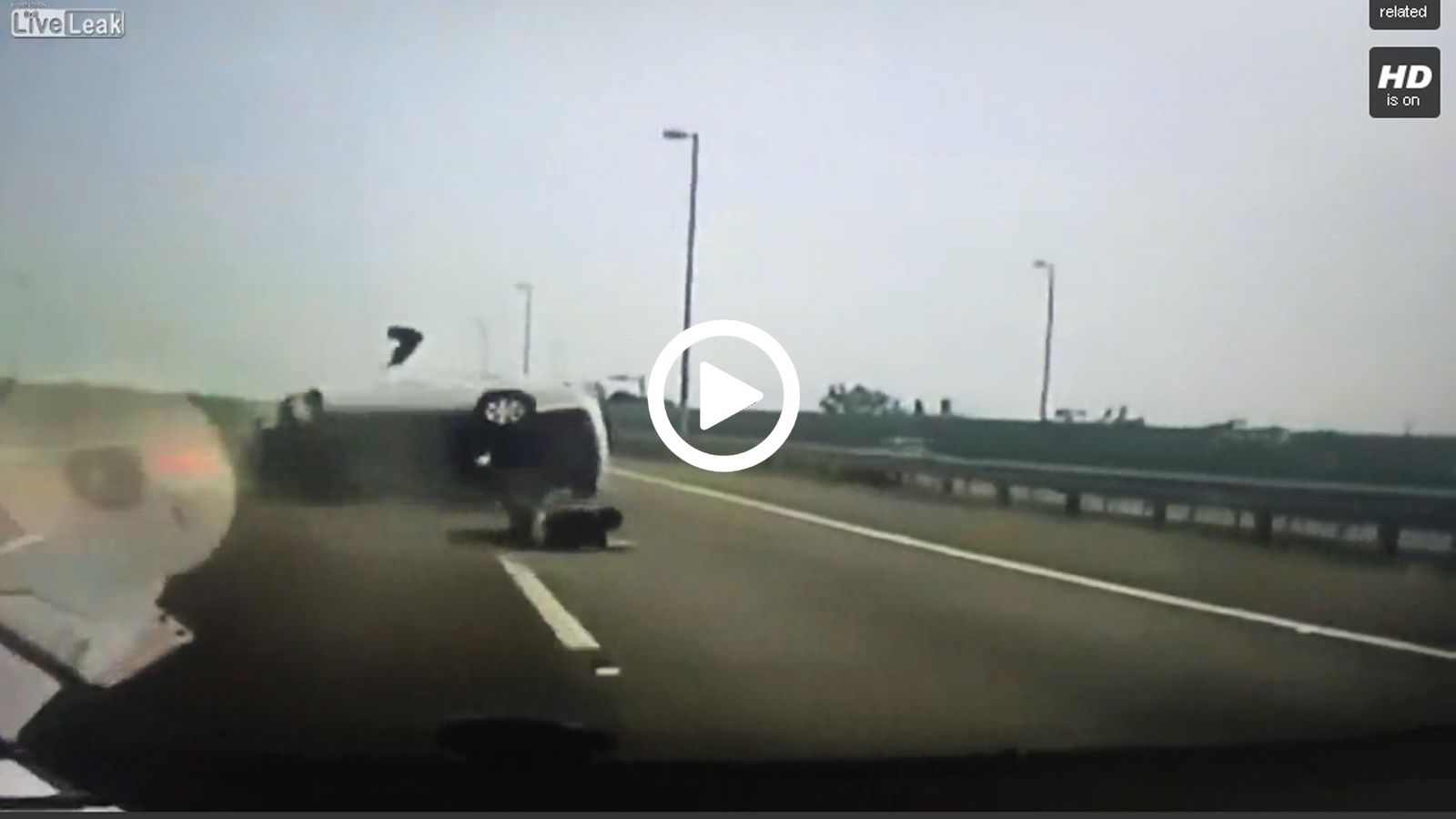 Σώθηκε από θαύμα! (video)