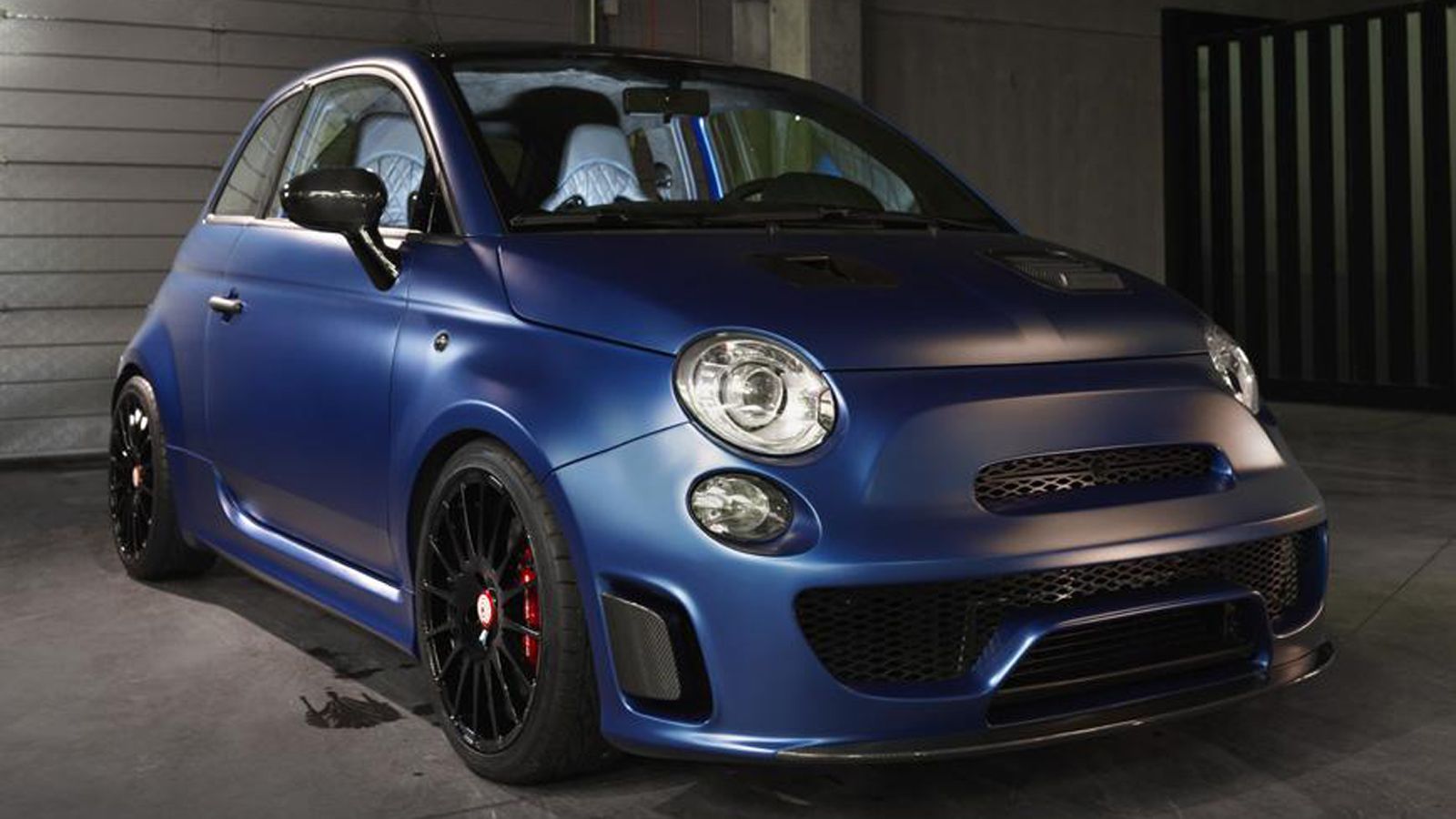 Το πακέτο της Pogea Racing κοστίζει 12.500 ευρώ για να εφαρμοστεί σε ένα Abarth 500, ενώ μπορείτε να αποκτήσετε το αυτοκίνητο «έτοιμο» πληρώνοντας 43.