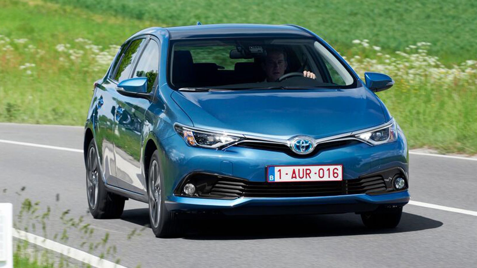 Στόχος της Toyota είναι ως το τέλος του 2015 το 70% των Ευρωπαίων αγοραστών να έχουν τη δυνατότητα να εξοπλίσουν το μοντέλο τους με το Toyota Safety S