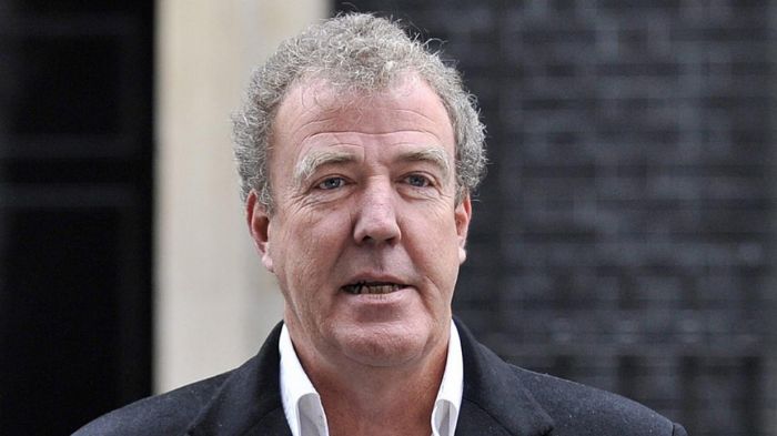 Μια πηγή κοντά στον Jeremy Clarkson αποκάλυψε πως ο 54 ετών παρουσιαστής προτίθεται να παραιτηθεί από το BBC, ακόμα και αν το ζήτημα δεν έχει άλλες συ