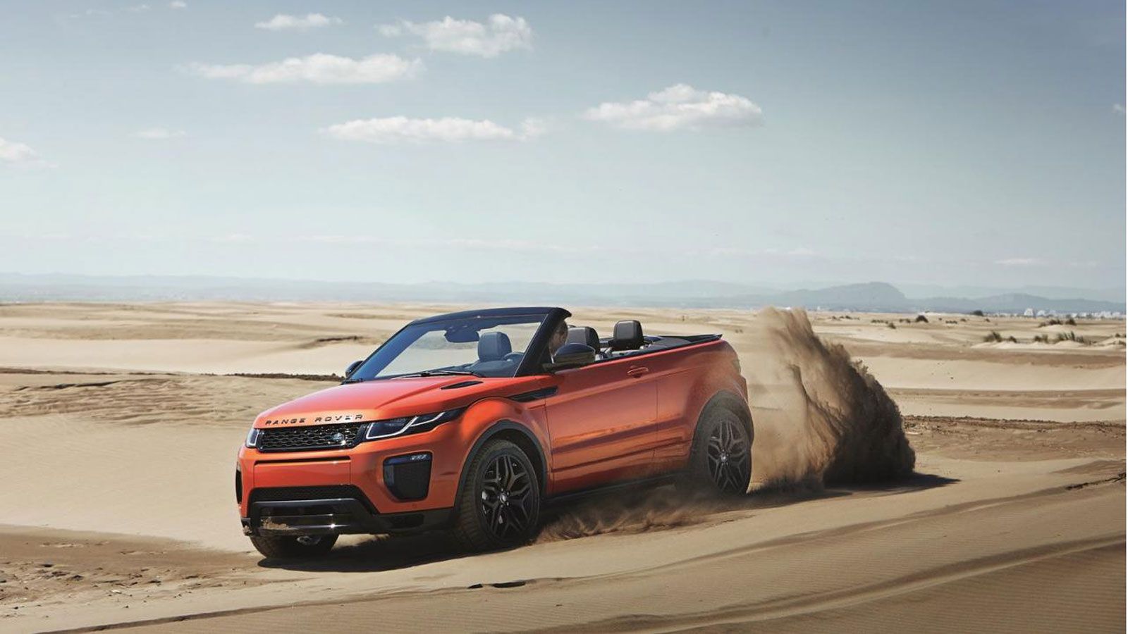 Επειτα από μια καμπάνια μακράς διαρκείας, η Land Rover αποκάλυψε την cabrio εκδοχή παραγωγής του Evoque.