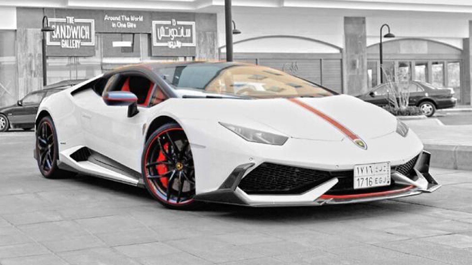 Lamborghini Huracan made by DMC