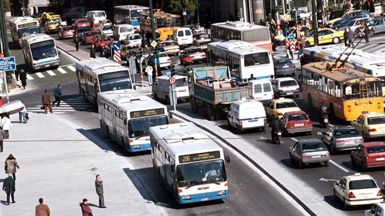 Στόχος η αύξηση επιβατών στα ΜΜΜ