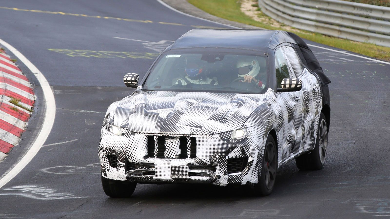 Ετοιμάζεται η Maserati Levante