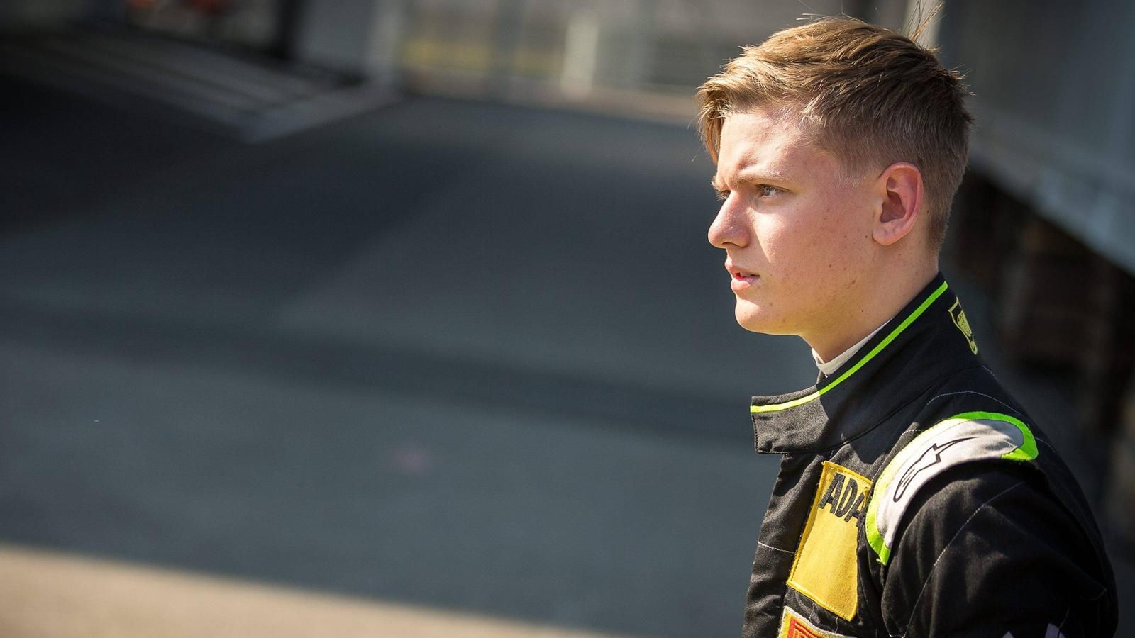 Παρά τον τραυματισμό του ο Mick Schumacher πέρασε τα ιατρικά τεστ και θα αγωνιστεί κανονικά στον ερχόμενο αγώνα στο Spa.