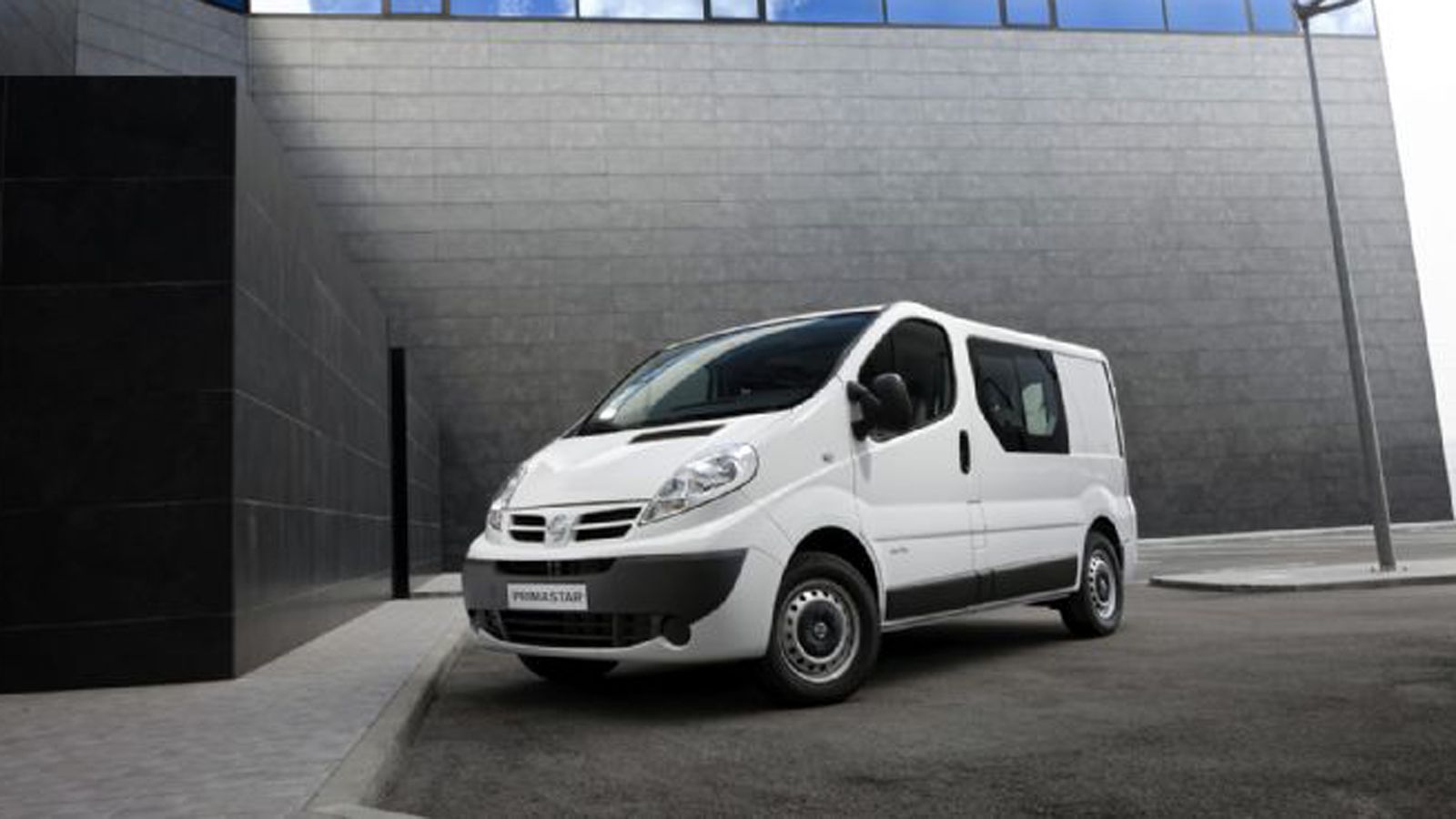 Πλησιάζει το νέο Nissan Primastar
