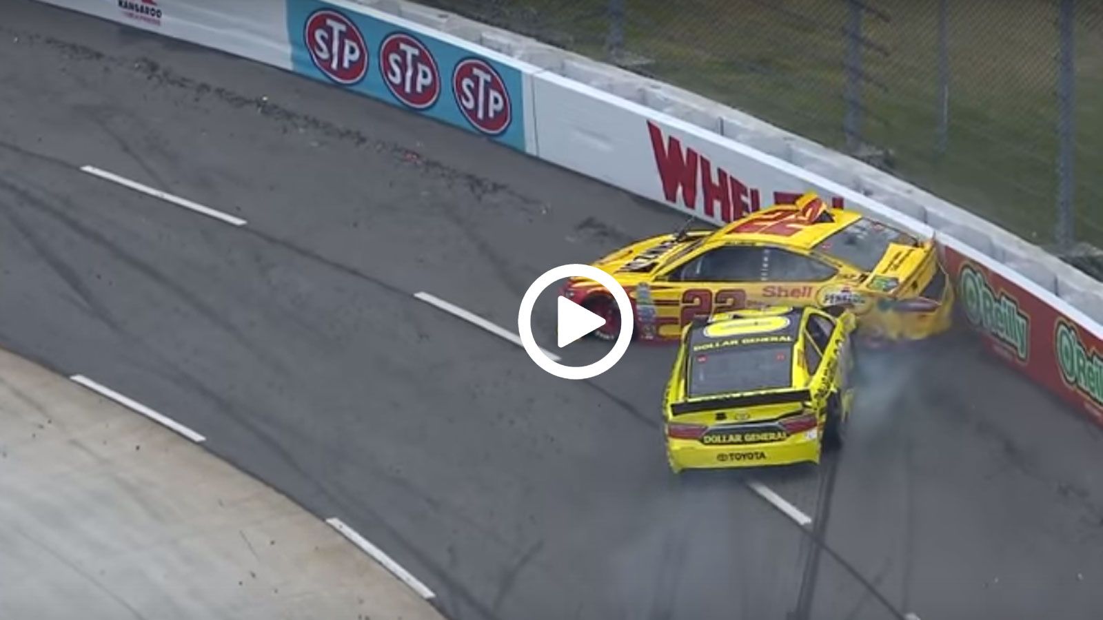 Οδηγός Nascar εκδικείται!