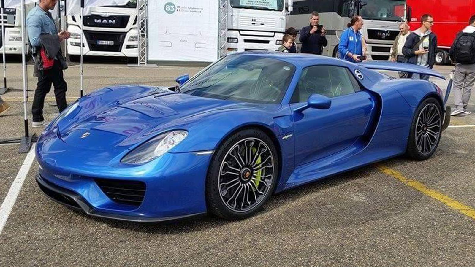 Αυτή είναι η Porsche 918 Spyder που αγόρασε ο Pagani.