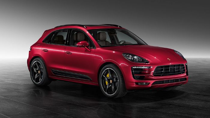 Επειδή, μάλλον, οι ιθύνοντες της Porsche Exclusive βαρέθηκαν και οι ίδιοι να βλέπουν την Macan άσπρη, μαύρη ή μπεζ, την έβαψαν με μια εκπληκτική κόκκι
