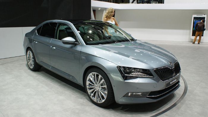 Ανάμεσα στα μοντέλα που κόσμησαν το περίπτερο της τσέχικης φίρμας, σίγουρα το μεγαλύτερο ενδιαφέρον συγκέντρωσε η νέα εκδοχή της ναυαρχίδας της, η 3η 