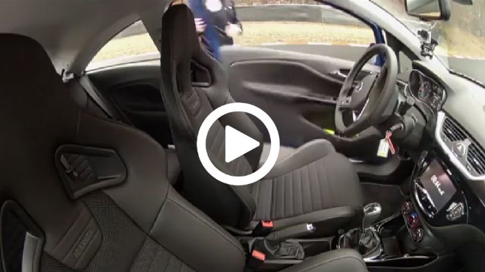 Στο τιμόνι του Corsa OPC βρίσκεται ο οδηγός αγώνων J. Winkelhock, ο οποίος εντυπωσιάστηκε  από το αμάξι, ενώ στη συνέχεια ο Opel CEO, Karl-Thomas Neum