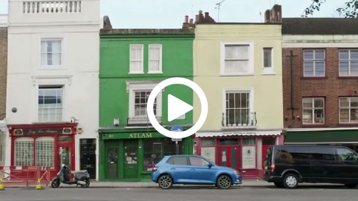 Είναι πραγματικά ενδιαφέρον τι μπορεί να μας ξεφύγει όταν η προσοχή μας είναι στραμμένη αλλού. Αυτό ακριβώς εκμεταλλεύεται και η Skoda στην έξυπνη δια