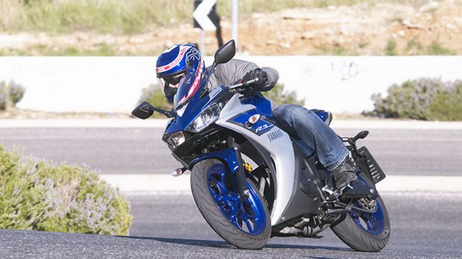 Yamaha YZF-R3 ABS