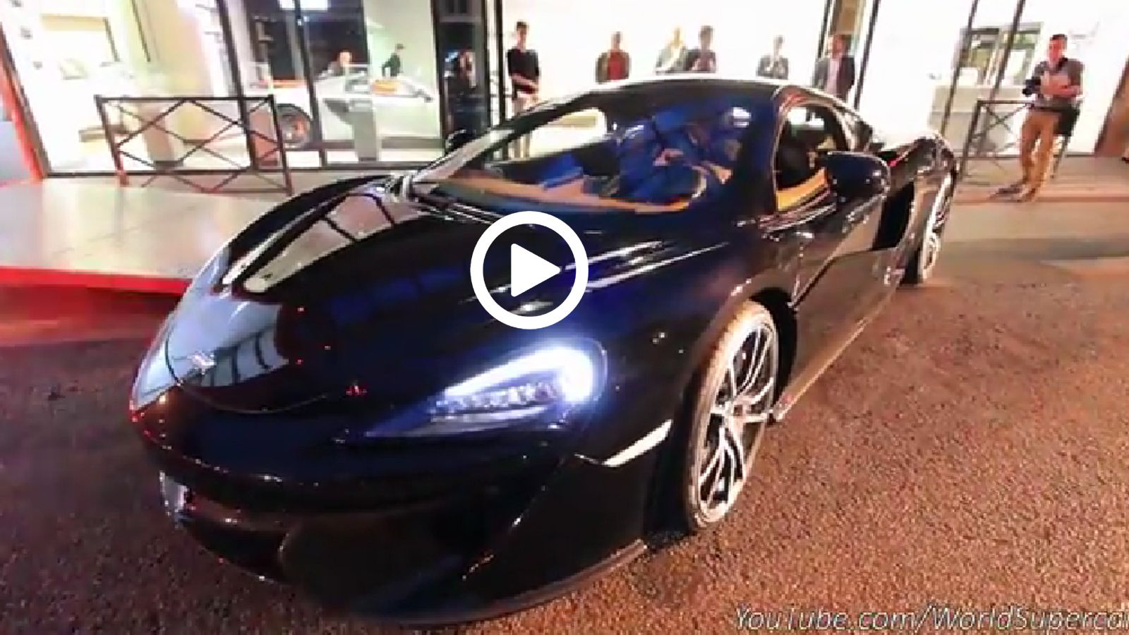 Ακούστε την McLaren 570S