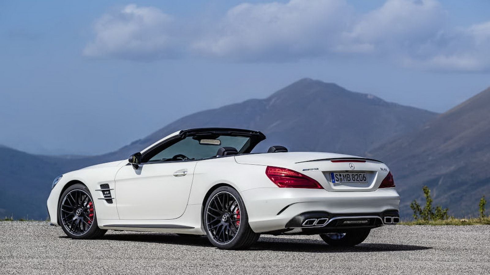 Θα είναι βασισμένη στο νέο GT Roadster