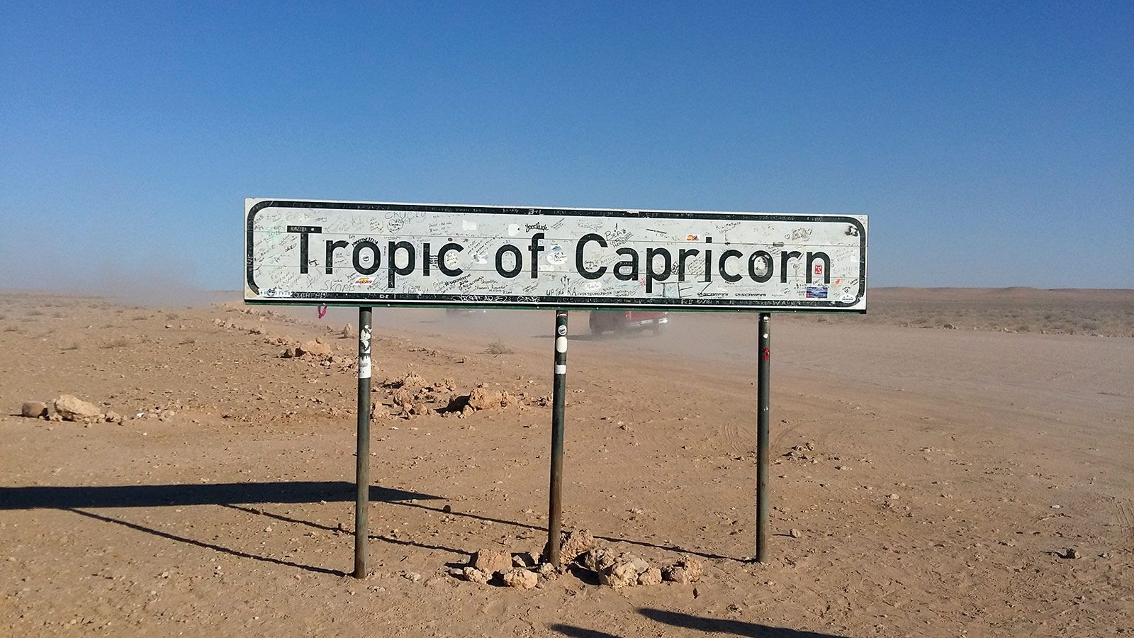 Στάση στον Τροπικό του 
Αιγόκερω για φωτογραφίες.
