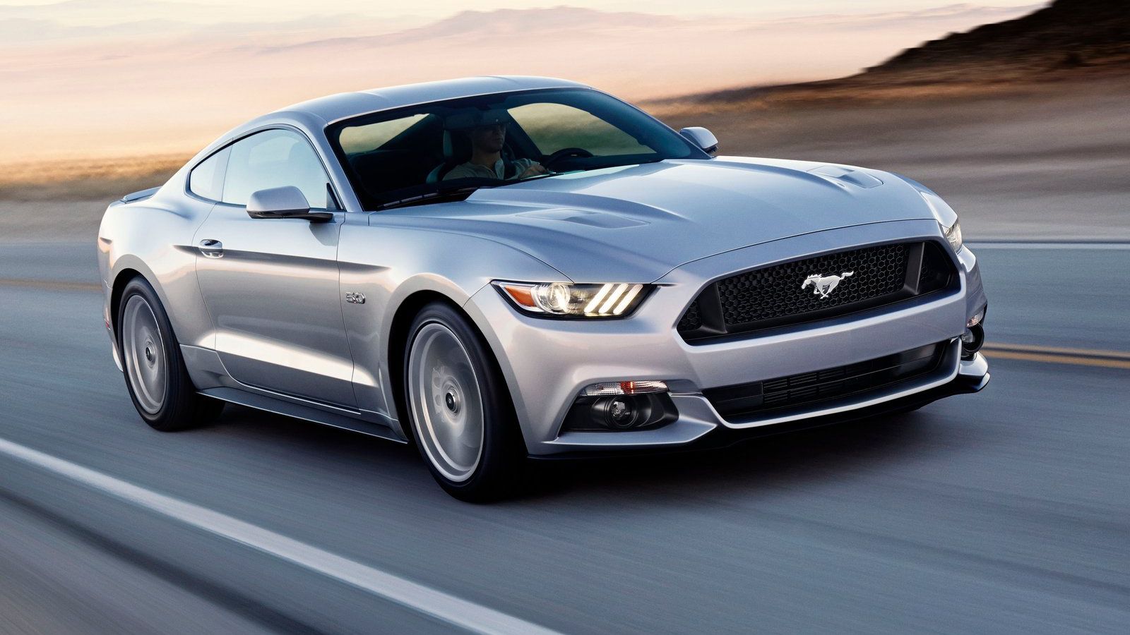 Σχεδόν 830 χιλιάδες οχήματα ανακαλεί η Ford στην Αμερική. Δείτε το γιατί…