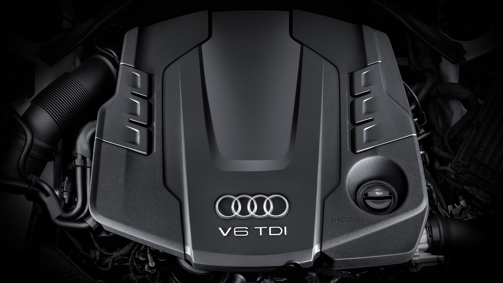 Το 3.0 V6 TDI σύνολο προέρχεται από το Q7 και έχει δύο εκδόσεις με 218 PS - 400 Nm και 272 PS – 600 Nm. Υπάρχουν και τρεις εκδοχές του τετρακύλι
