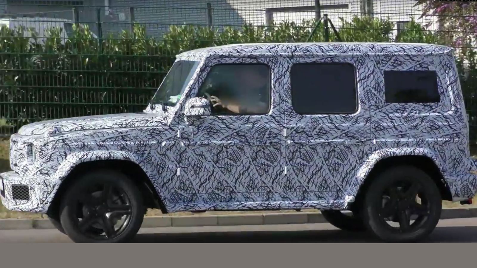 Το προϊοντικό πλάνο της Mercedes για το 2017 είναι ήδη έτοιμο και δεν περιλαμβάνει τη νέα G-Class. Οπότε μιλάμε για λανσάρισμα το νωρίτερο μέσα στο 20