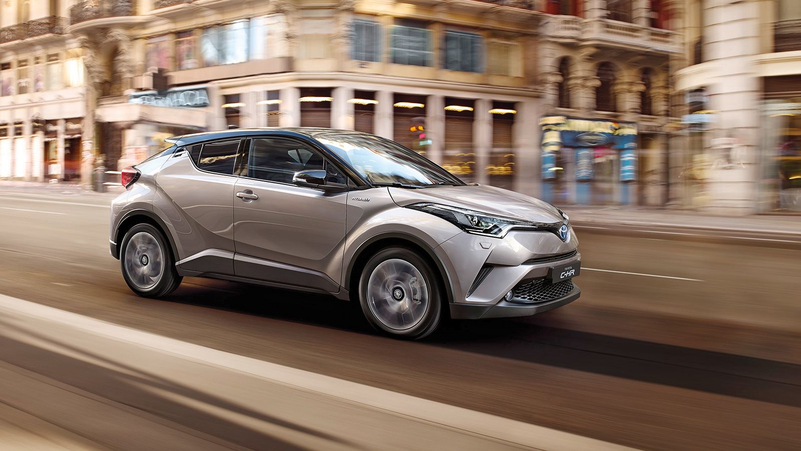 Το νέο Toyota C-HR δεν θα διαθέτει αρχικά στη γκάμα του κάποια diesel έκδοση, αλλά θα είναι υβριδικό και βενζινοκίνητο. Μήπως κάτι ξέρει η Toyota;
