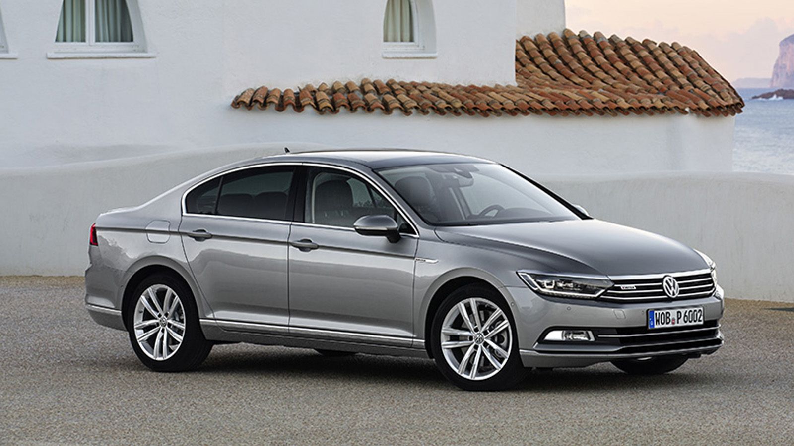 Πλέον το τετρακίνητο VW Passat βρίσκεται στη χώρα μας. Δείτε τις τιμές του.