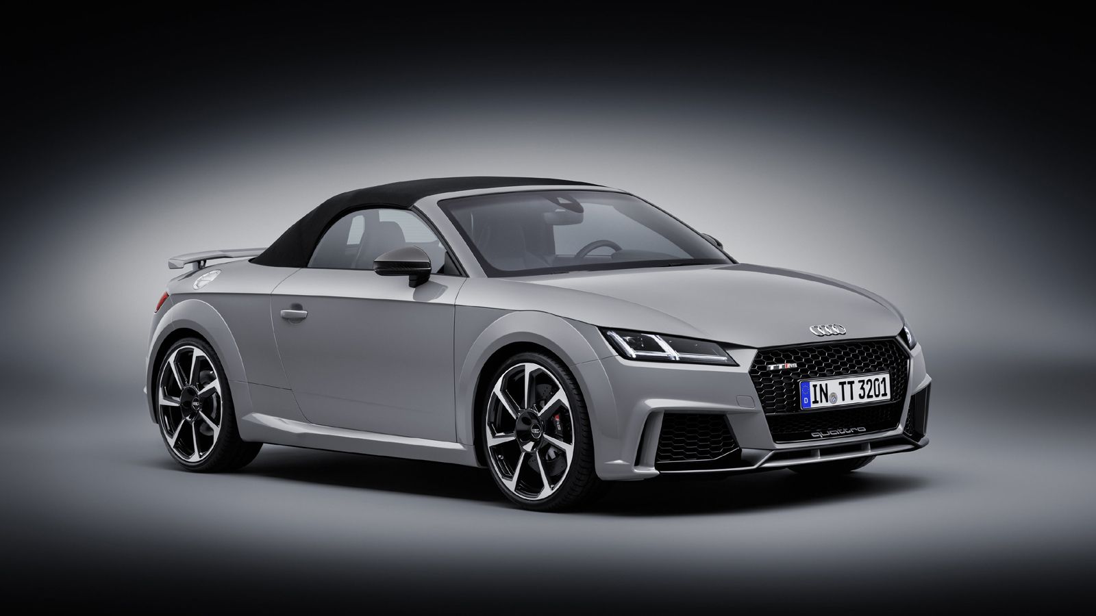 Έτσι δείχνει κλειστό το νέο Audi TT RS κάμπριο.