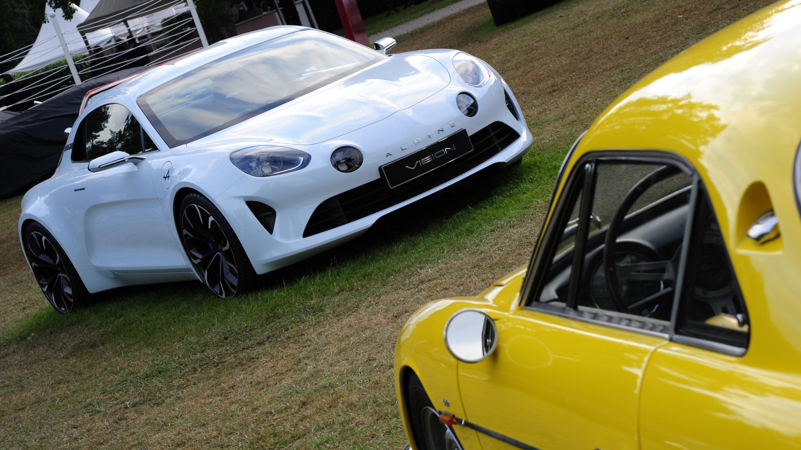 Η αναγεννημένη Alpine, μετά το λανσάρισμα του sports car που θα στηριχθεί στο εικονιζόμενο Vision Concept, θα παρουσιάσει ένα μεσαίων διαστάσεων SUV.