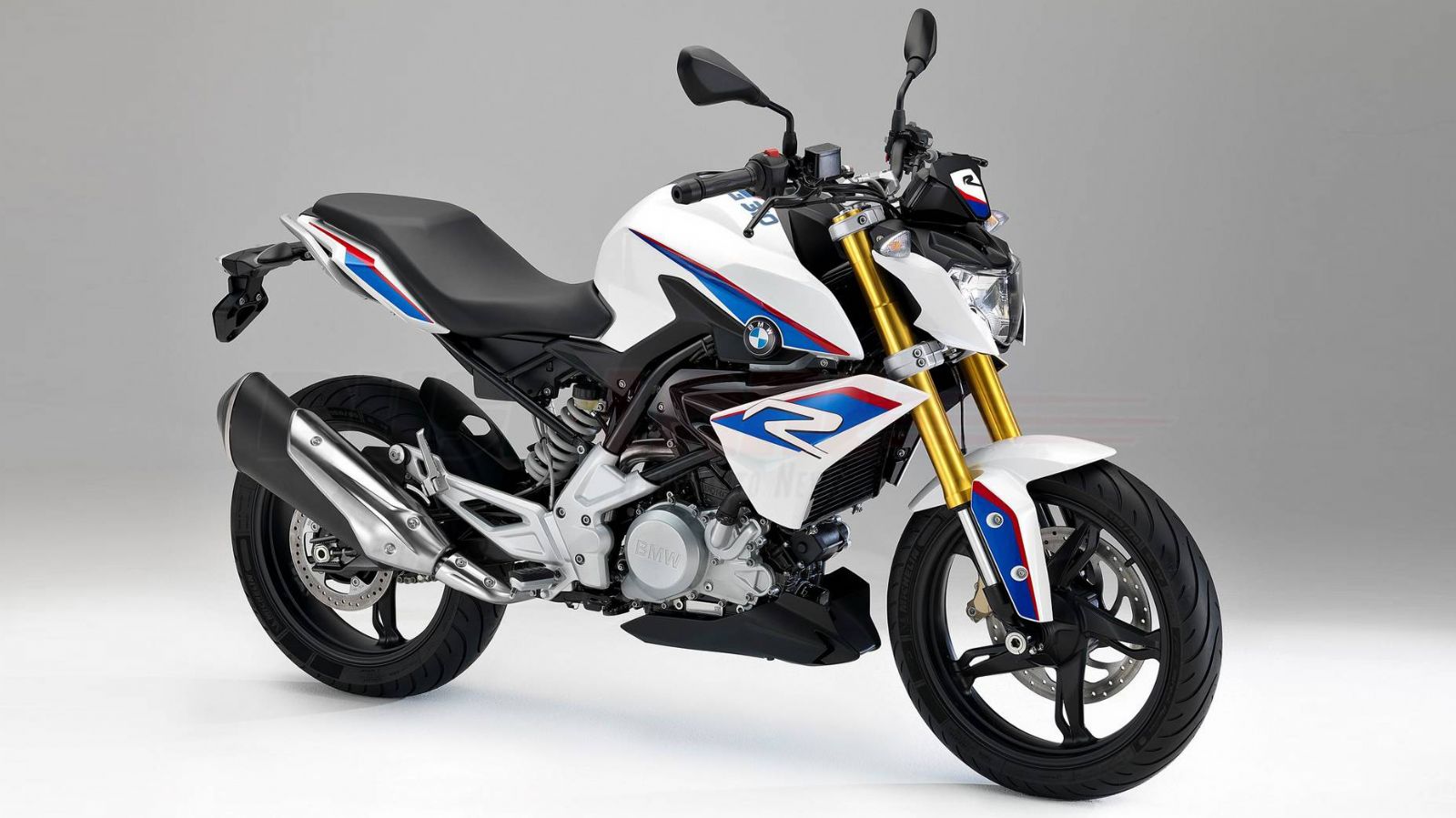 Ντυμένo BMW G310R