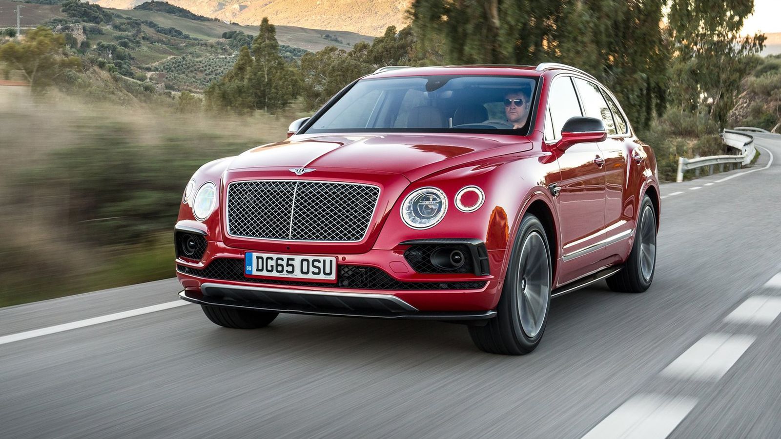Ο CEO της Bentley, σε συνέντευξή του στο περιθώριο της έκθεσης του Πεκίνο, επιβεβαίωσε πως το νέο τους SUV, η Bentayga θα αποκτήσει και αυτό Speed έκδ