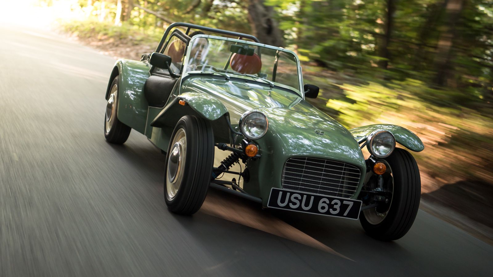 Σαν ένα παιχνίδι της τύχης, το Seven Sprint χρειάστηκε ακριβώς επτά (seven) ημέρες για να ξεπουλήσει. Επιπλέον, η εν λόγω εκδοχή, αποτελεί την έβδομη 