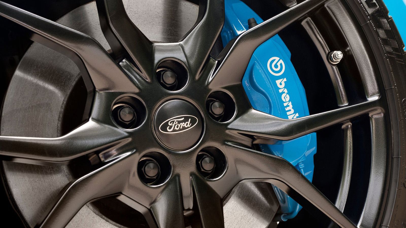 Οδηγούμε: Ford Focus RS