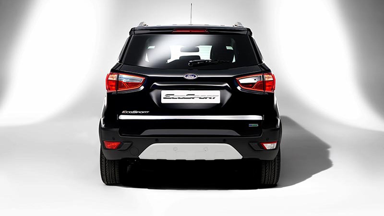 Ο χώρος αποσκευών μπορεί να κυμανθεί από 355 λίτρα έως και 1238 λίτρα ανάλογα με την διαμόρφωση των καθισμάτων.