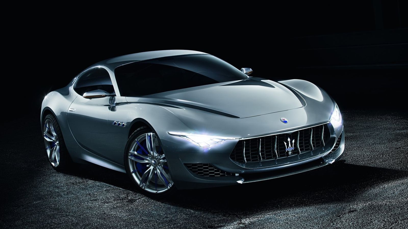 Η έκδοση παραγωγής της πρωτότυπης Maserati Alfieri θα είναι έτοιμη μέχρι το τέλος του 2018 και θα χρησιμοποιεί μια έκδοση της υπάρχουσας πλατφόρμας τη