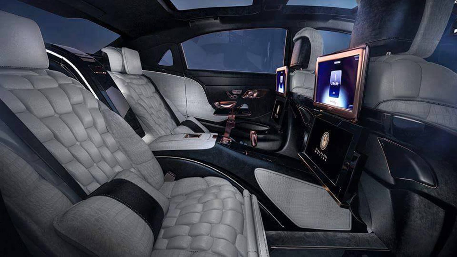 Η Scaldarsi Motors σχεδιάζει να κατασκευάσει 10 αντίτυπα του Emperor I. Ο κάθε αγοραστής, μάλιστα, θα λάβει ως δώρο ποτήρια σαμπάνιας, βαλίτσες και έν