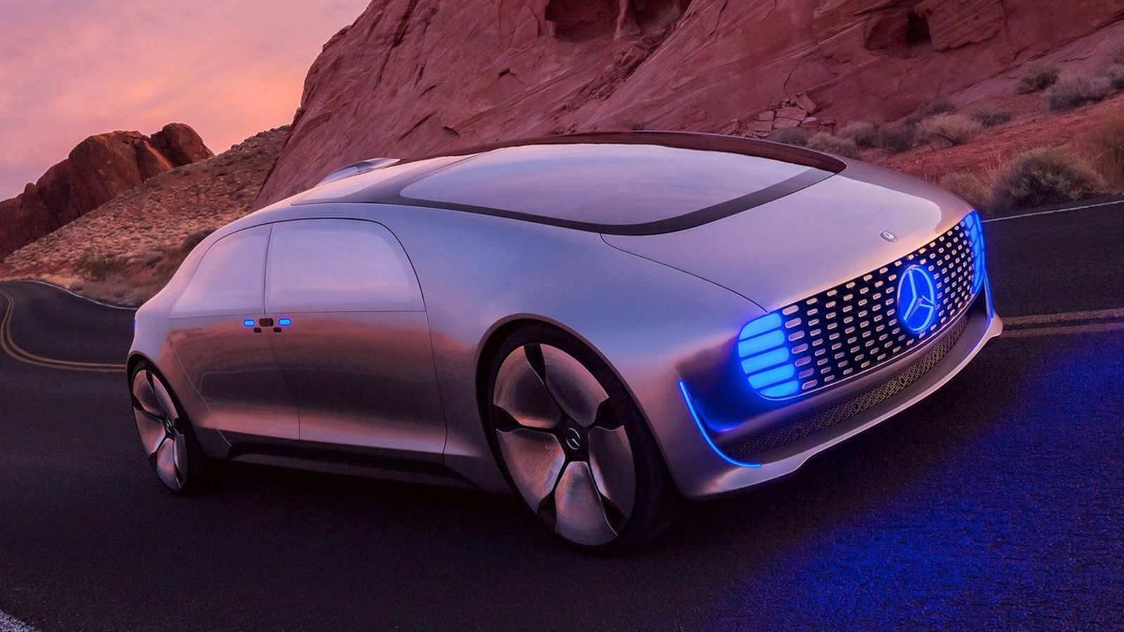 Η επεκτασιμότητα της νέας ηλεκτρικής πλατφόρμας EVA (Electric Vehicle Architecture), θα επιτρέψει στη Mercedes να φτιάξει πάνω της από μικρότερα μοντέ