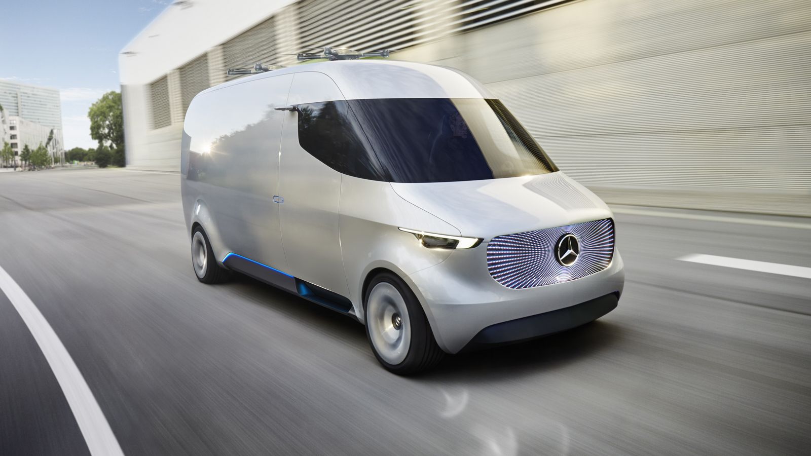 Η Mercedes-Benz παρουσίασε το πρωτότυπο Vision Van, το οποίο απεικονίζει το πλήρως ηλεκτρικό μέλλον των van.