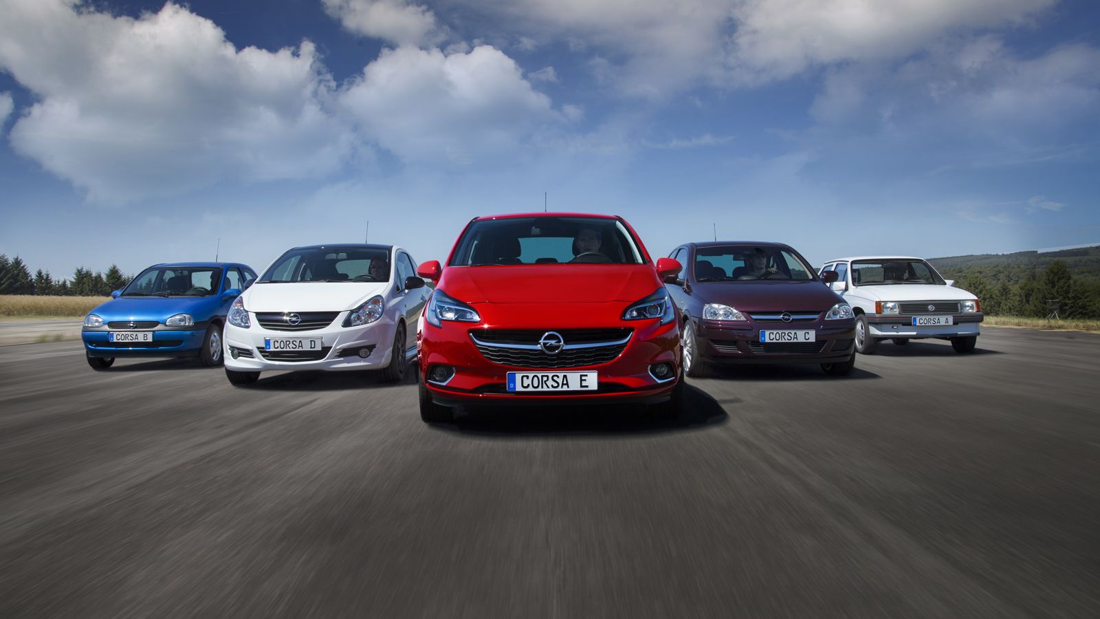 Το 2019 θα προστεθεί άλλο ένα αυτοκίνητο στη φωτογραφία, καθώς το Opel Corsa θα περάσει στην έκτη του γενιά.