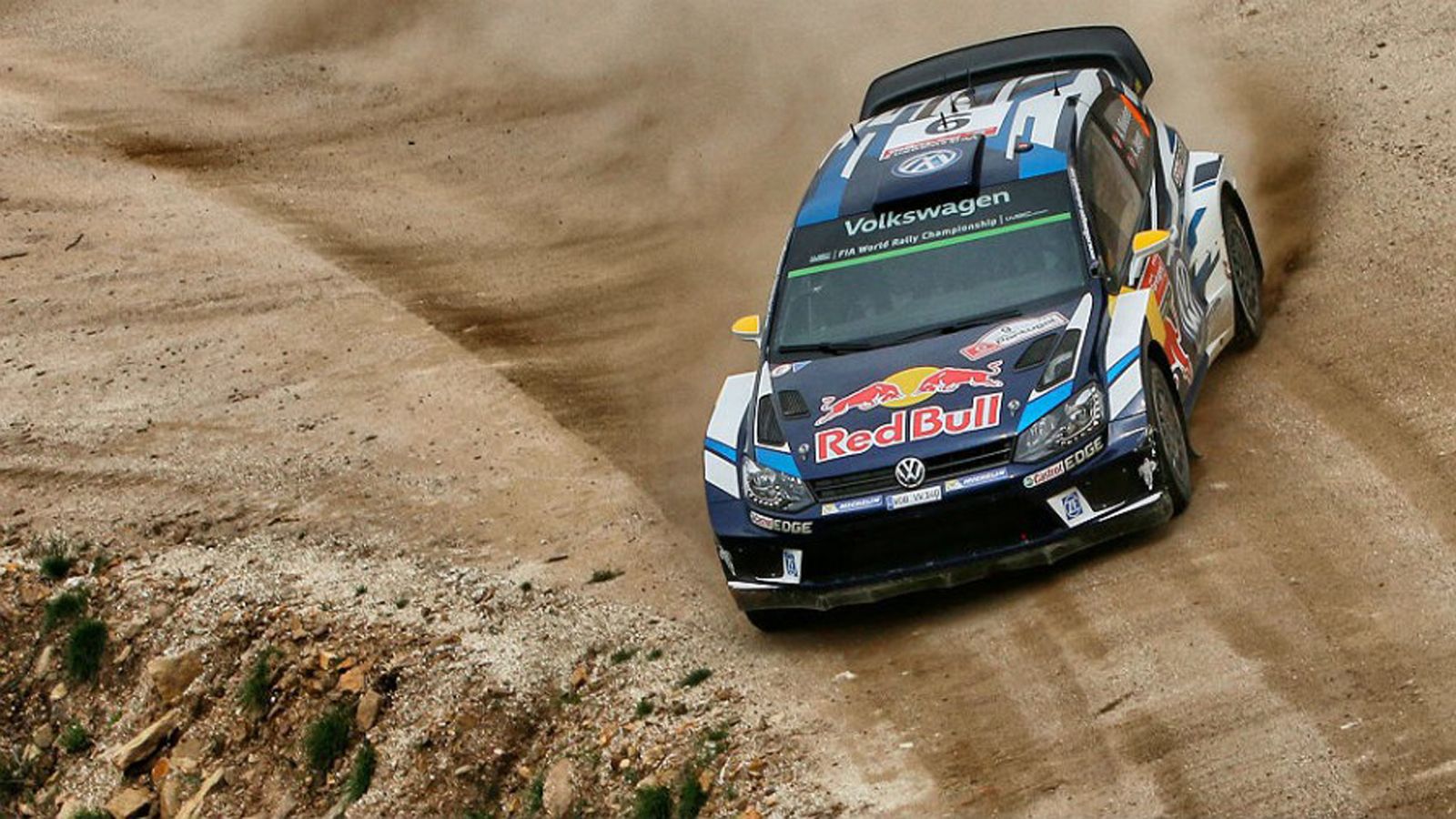 Ο Andreas Mikkelsen, μόλις αποφάσισε να γίνει λιγότερο «συντηρητικός», κατάφερε να περάσει τον team-mate του στην Volkswagen και πρωταθλητή Sebastien 