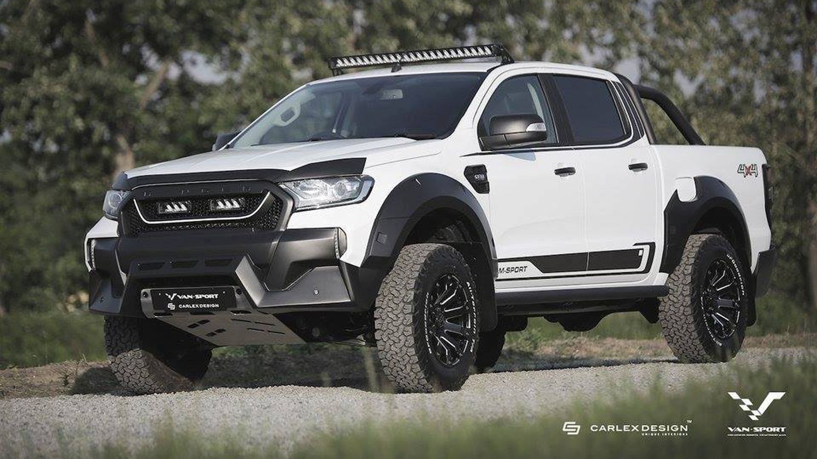 Το Ford Ranger μεταμορφώθηκε από τους ανθρώπους της M-Sport, με το τελικό αποτέλεσμα να θυμίζει το κορυφαίο F150 Raptor και να φέρνει την αύρα του μηχ