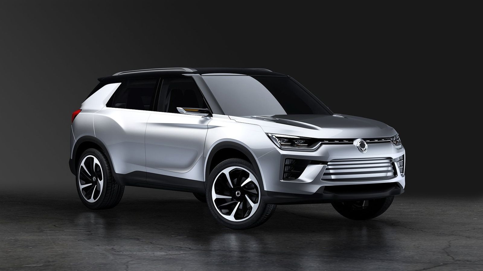 Το νέο SUV της SsangYong που θα τοποθετηθεί ανάμεσα από τα Tivoli και XLV, θα παρουσιαστεί του χρόνου, ώστε να αρχίσει την εμπορική του καριέρα στα τέ