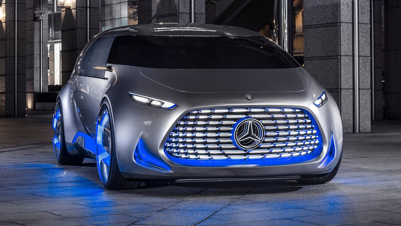 Η Mercedes θα συνεχίσει να επεκτείνει τη γκάμα ηλεκτρικών και plug-in υβριδικών μοντέλων της, ώστε μέχρι το τέλος του 2017 να αποτελείται από 10 οχήμα