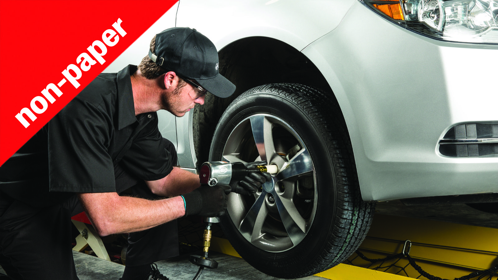 Εσείς σε ποιόν άξονα βάζετε καινούργια λάστιχα πρώτα; Εμπρός ή πίσω;