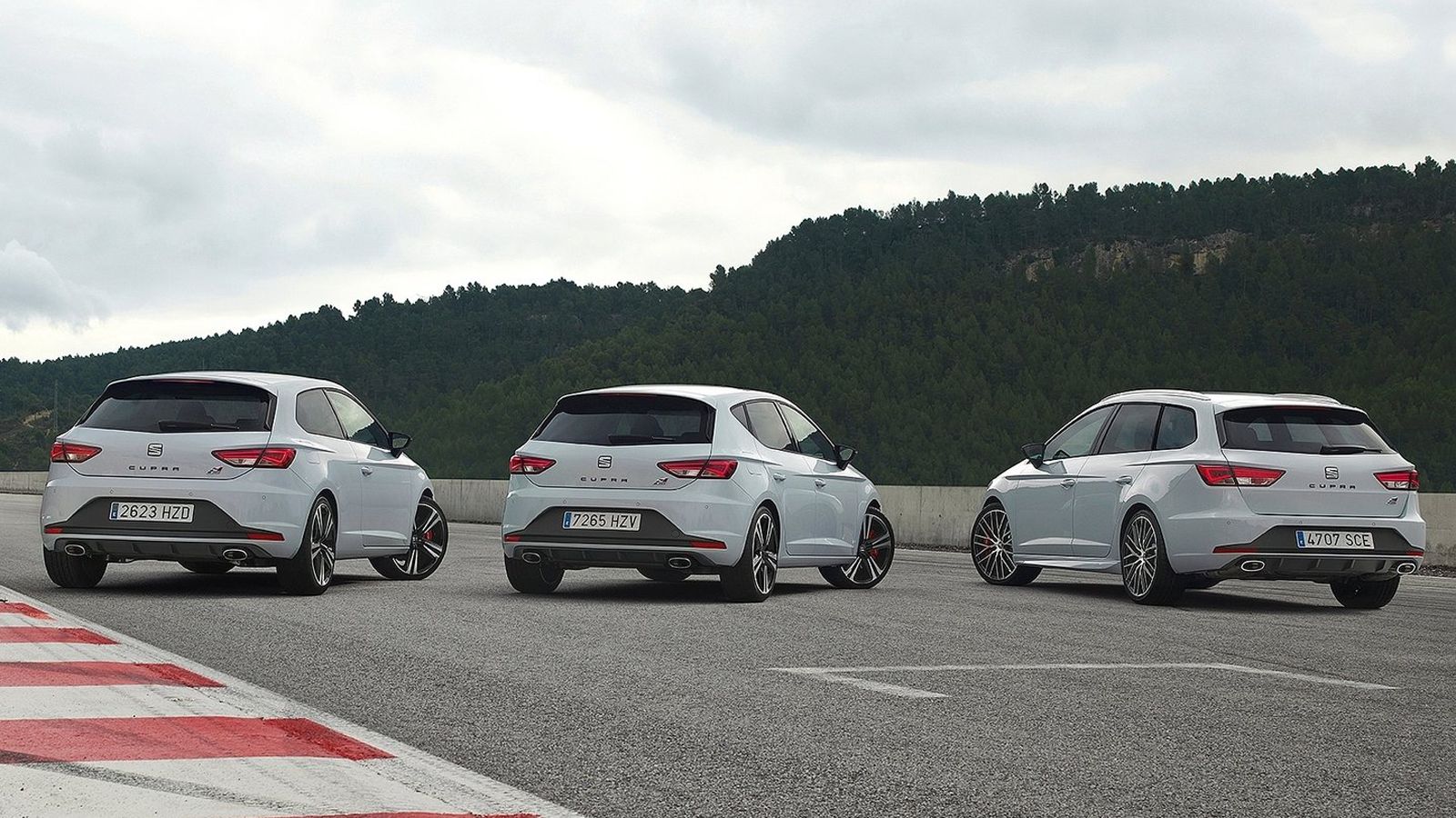Το SEAT Ateca CUPRA όταν παρουσιαστεί, είναι μάλλον απίθανο να φέρει τον 2.0 TSI των Leon CUPRA (φωτό). Πιθανότερο είναι να πάρει τον diesel 2.0 BiTDI