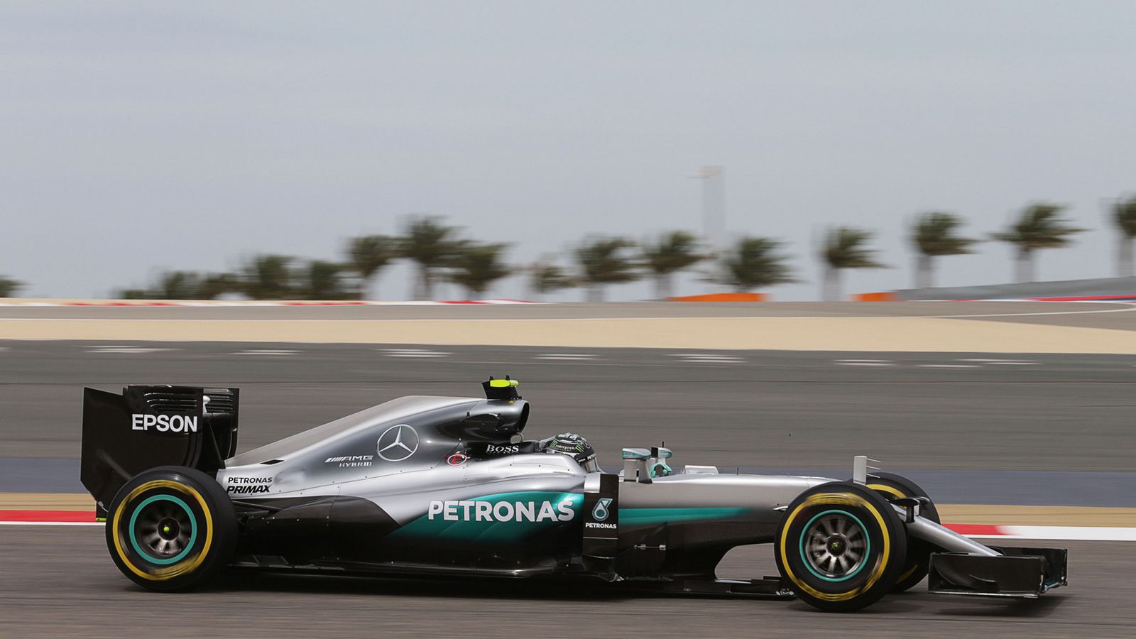 Ο Nico Rosberg και η ομάδα της Mercedes κυριάρχησαν στα σημερινά δύο πρώτα ελεύθερα δοκιμαστικά του αγώνα του Μπαχρέιν.